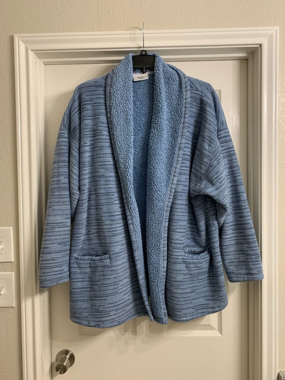 Hue Brand Women's Light Blue Jacket, Size L/XL